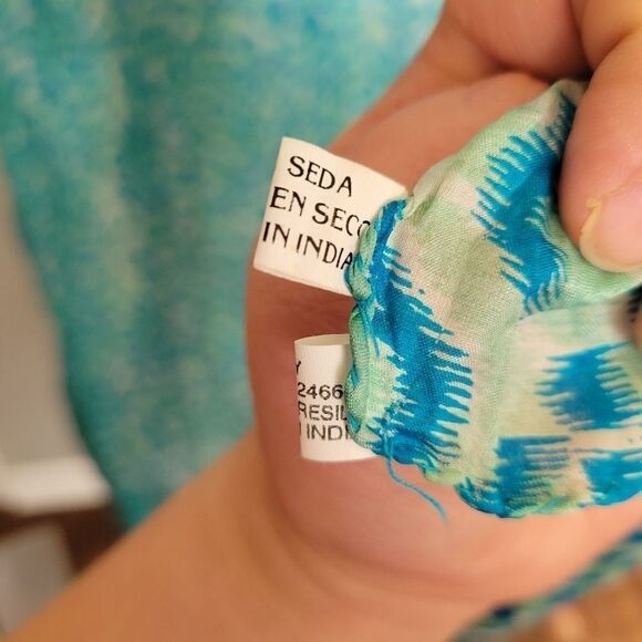 100% Silk Scarf Wrap Blue Leopard Animal Print - Picture 10 of 11